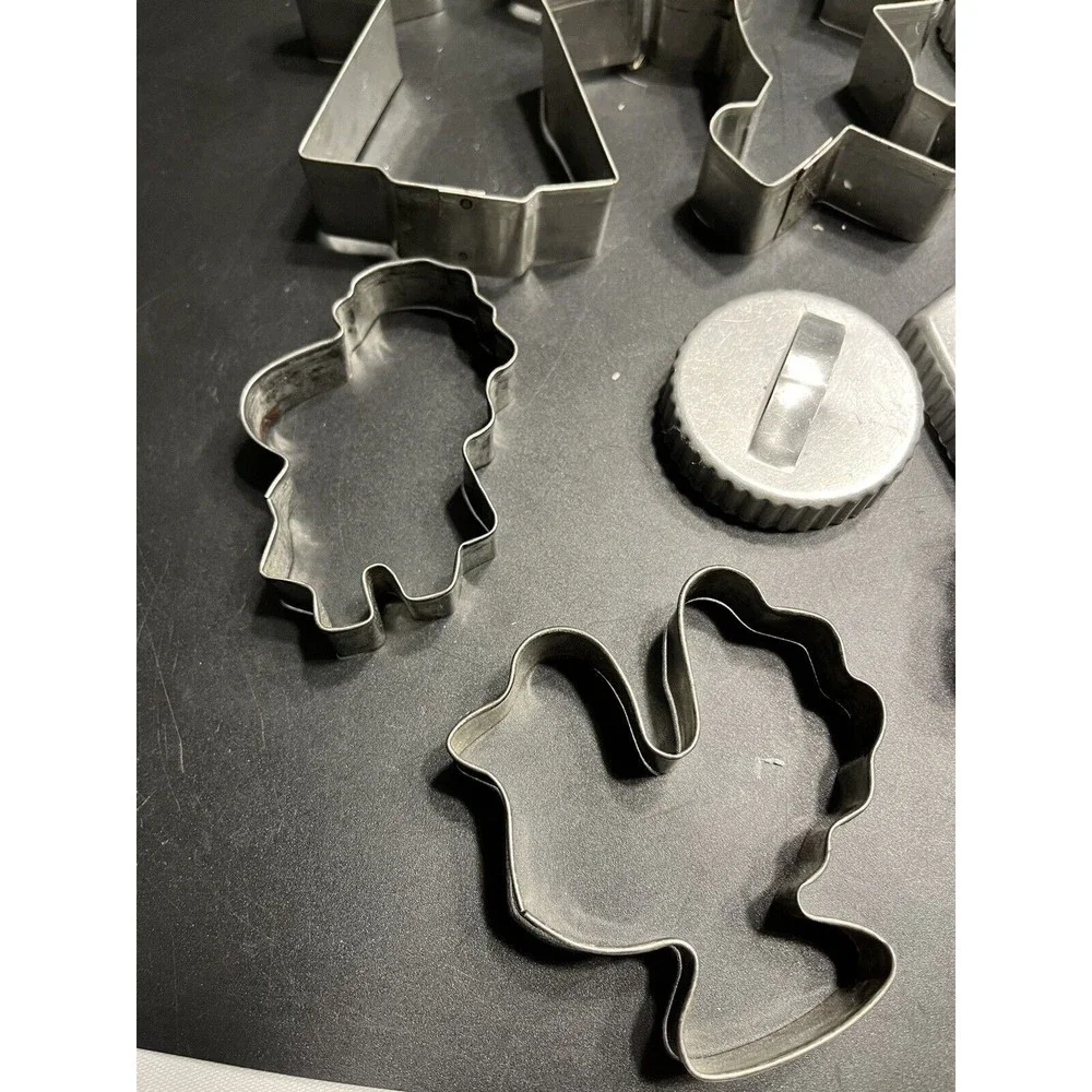 Lot of 15 Vintage Metal Cookie Cutter